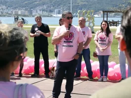 Prefeito Topázio assinou a ordem de execução das obras no parque de coqueiros