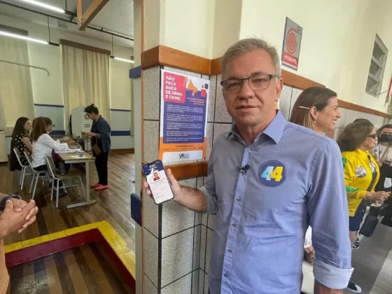 Gean Loureiro votou em Florianópolis