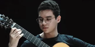 Apresentação do Concerto Solo de Violão, com Matheus Ng