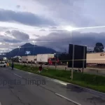 Pontos bloqueados em estradas em Santa Catarina