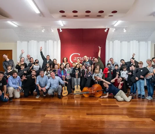 Aulas de orquestra com a Camerata Florianópolis