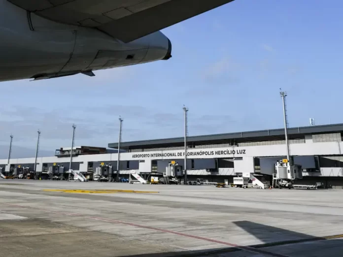 Aeroporto Internacional de Florianópolis Hercílio Luz (Floripa Airport)