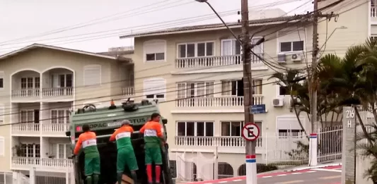 Coleta terceirizada de lixo em Florianópolis teve mudança