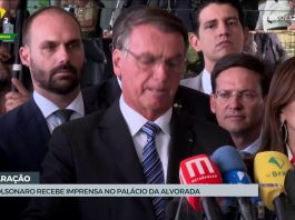 Bolsonaro agradece votação e declara contrariedade aos bloqueios rodoviários