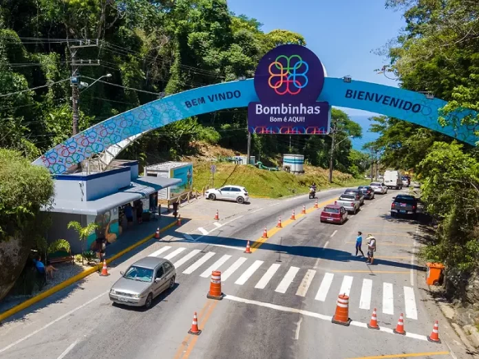 Bombinhas inicia cobrança do pedágio ambiental