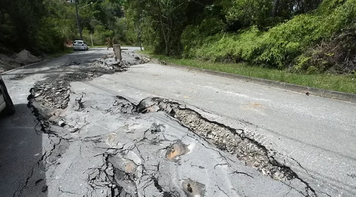 Chuvas danificaram ao menos 136 vias em Florianópolis