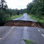 Cratera na BR-280 em Corupá