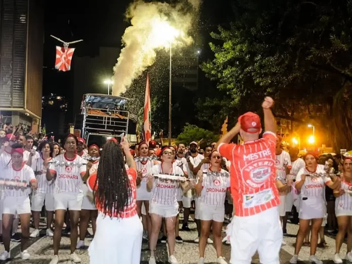 Desfiles de ensaio das escolas de samba de Florianópolis
