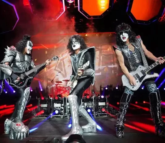 Último show do Kiss no Brasil acontece em São José nesta terça Banda Kiss