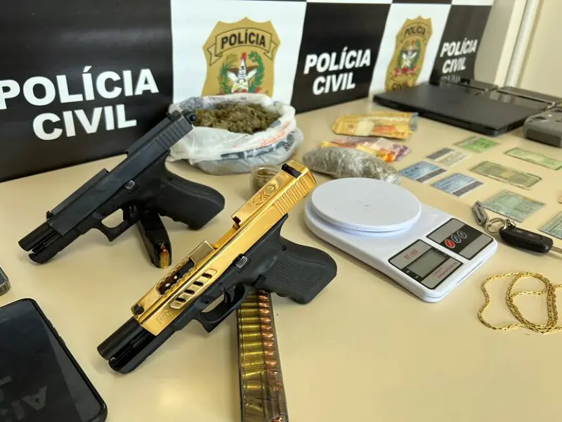 Integrantes de facção criminosa foram presos em São José e Garopaba