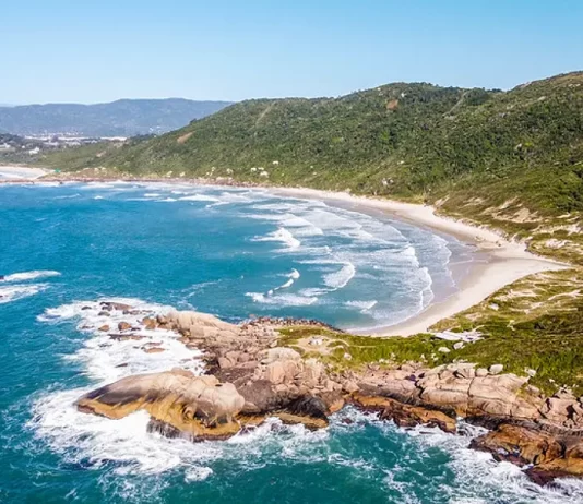 Praia da Galheta, em Florianópolis