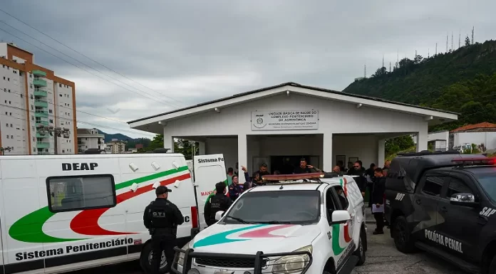 Três presos morreram em incêndio na Penitenciária de Florianópolis