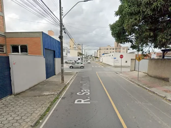 Rua Santos Dumont no bairro Ponte do Imaruim