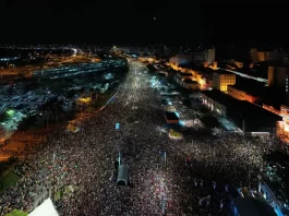 Show de Gilberto Gil teve 60 mil pessoas