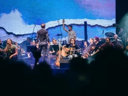 Dazaranha e Camerata fazem última apresentação do ano na Beira-mar continental Show de Dazaranha e Camerata no aniversário de Florianópolis