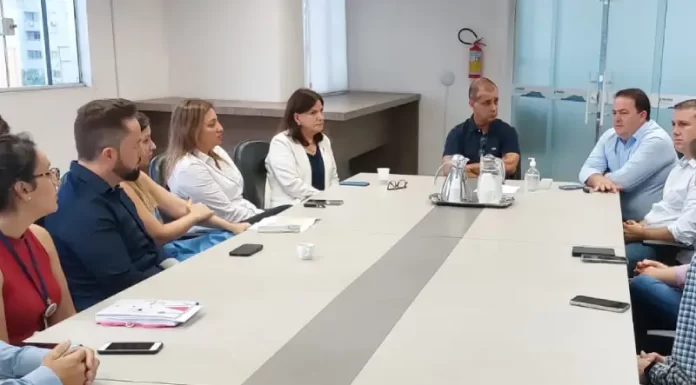 Grupo de combate à dengue na Grande Florianópolis