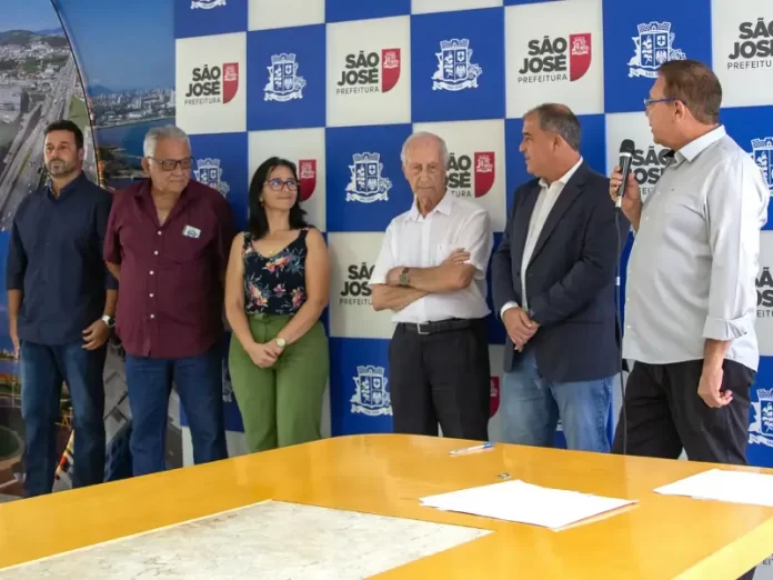 mais dois vereadores assumem pmsj Dois vereadores assumem secretarias de São José