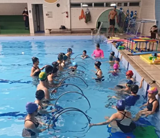 Udesc abre inscrições para natação infantil gratuita em Florianópolis Natação infantil na Udesc