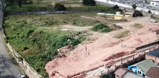 Udesc planeja há 11 anos mudar Cefid; prazo da obra pode ser estendido Terreno no Bairro Capoeiras receberá escola estadual revitalizada e Novo Cefid - Foto: Roberto Vaz