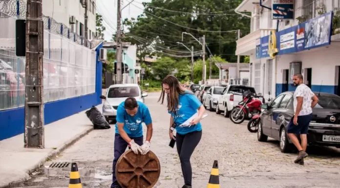 Vistorias de esgoto em São José no programa Trato pelo Araújo