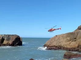 Mulher morre afogada em Itapema Turista chileno morre afogado em Garopaba