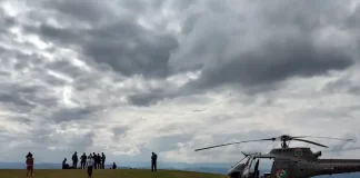 Parapentes se chocam no ar em Santo Amaro e condutor morre