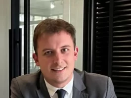 O crime de falsa identidade e as redes sociais Alexandre Salum Pinto da Luz