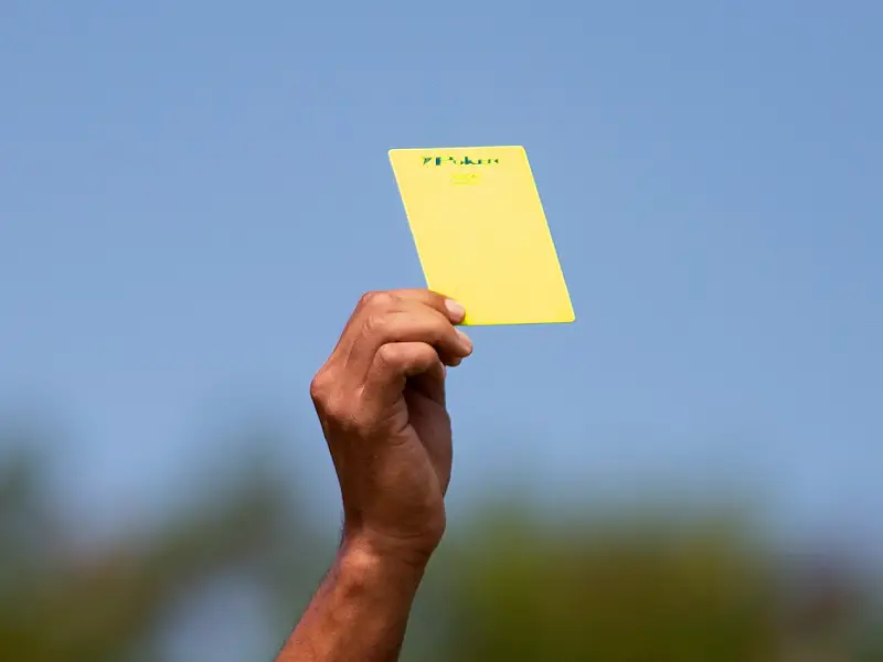 Cartão amarelo - Arbitragem CBF