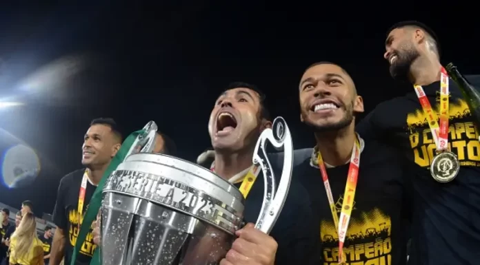 Criciúma vence Brusque e é campeão do Catarinense 2023