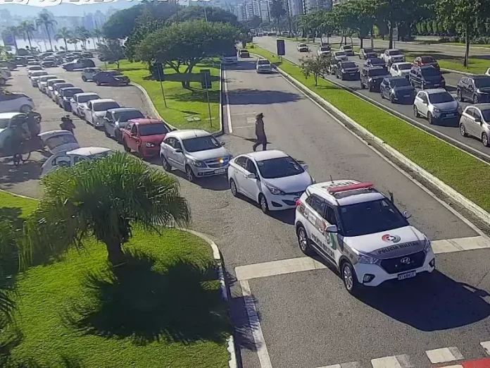 Motoristas de aplicativo pedem reajuste no pagamento das corridas