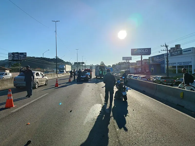 Jovem morre após queda de moto durante trilha em Santa Catarina: 'não dá  para acreditar', Santa Catarina