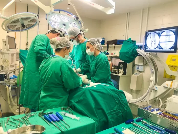 Hospital Azambuja realiza primeiras cirurgias eletivas de alta complexidade em ortopedia pelo SUS