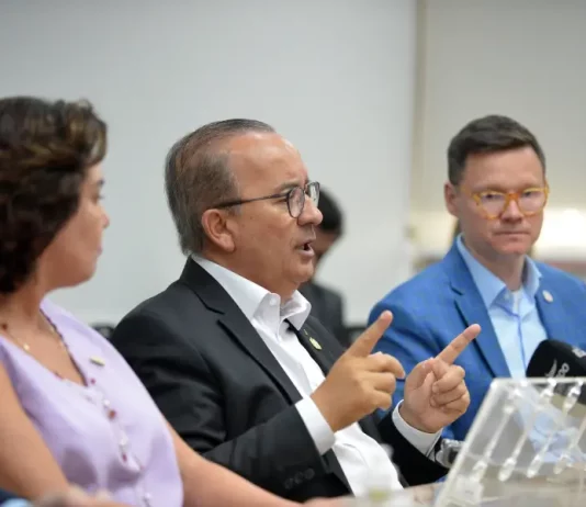 Jorginho contesta pontos da reforma tributária Jorginho Mello fala sobre finanças do estado