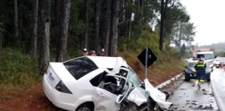 Policial penal morre em colisão frontal na BR-282 em Rancho Queimado