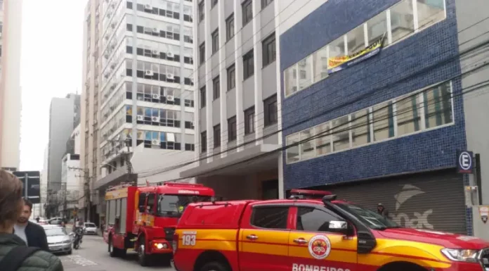 Princípio de incêndio ocorre no prédio da Fecomércio no Centro