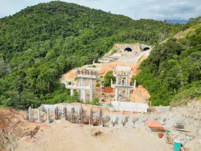 Construção do contorno viário da Grande Florianópolis deve terminar em dezembro de 23