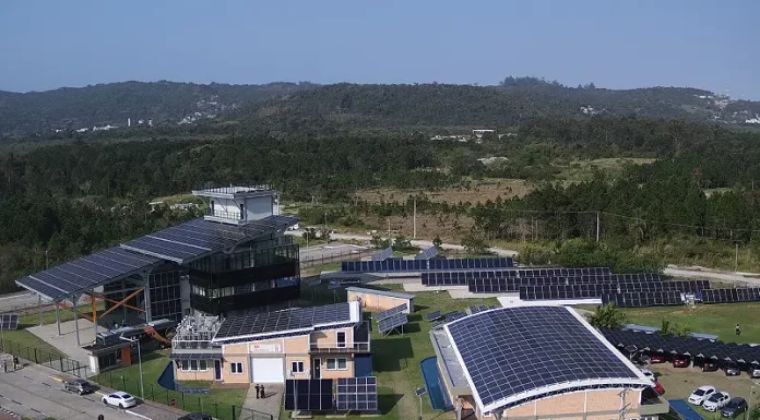 UFSC inaugura primeira usina de hidrogênio verde de SC