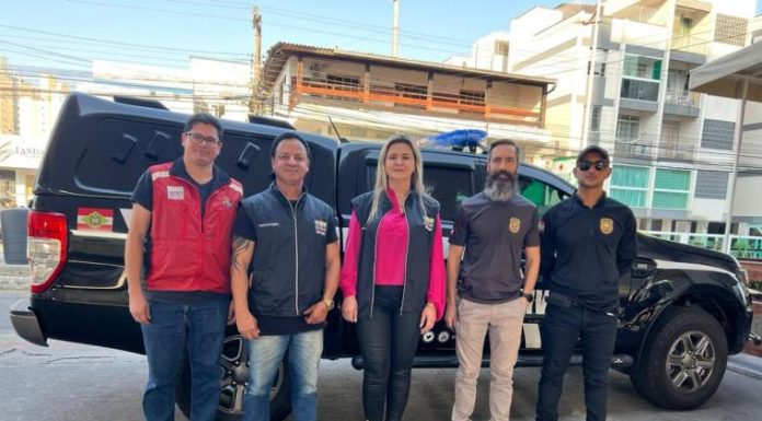 Produtos fora da validade são retirados das prateleiras em São José pelo Procon