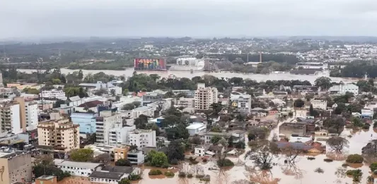 RS passa por pior tragédia climática, com 32 mortes confirmadas Tragédia climática no RS mata dezenas