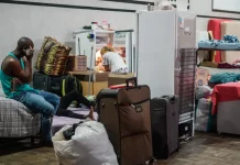 . Sede de clube de Rio do Sul transformado em abrigo recebe desalojados das enchentes