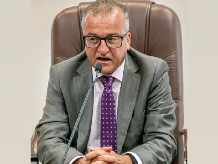 Altamiro de Oliveira assume a presidência do TJSC