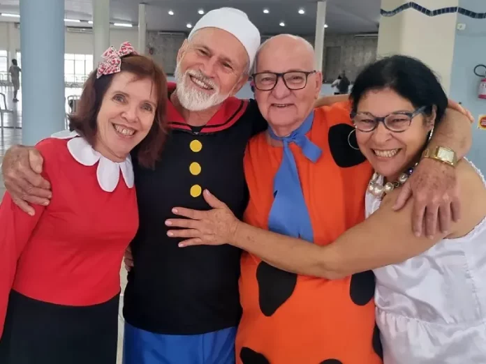 Socialização de idosos em São José
