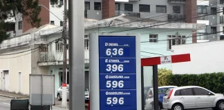 Postos de combustíveis na Grande Florianópolis recuam de aumento exagerado na gasolina