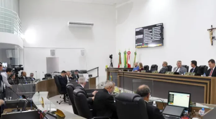 Câmara Municipal de Palhoça amplia número de Vereadores para 21 nas próximas eleições