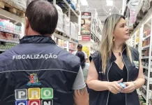 Supermercado no Kobrasol é autuado por cobrar preço diferente da etiqueta
