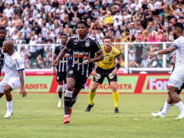 Arbitragem foi capital no clássico e tem novo chefe em SC arbitragem no clássico da capital