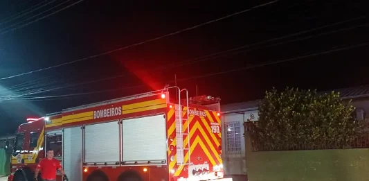Bombeiros apagaram incêndio em colégio no Sertão do Imaruim.