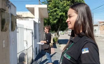 Equipes visitam residências em São José para falar de saneamento