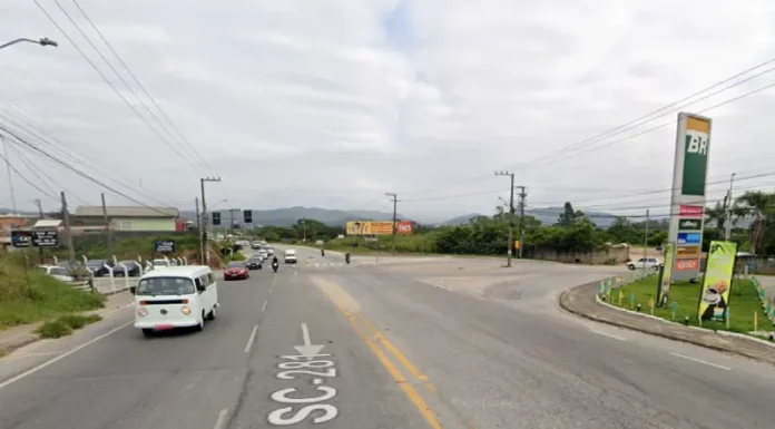 Intersecção da SC-281 com a Rua Luiz Fagundes