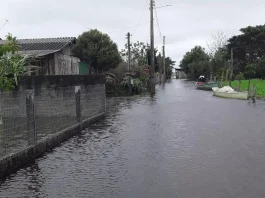 Chuvas afetam municípios no Sul de Santa Catarina e desalojam mais de 400 pessoas Duas cidades no Sul de SC decretam situação de emergência por causa de chuvas